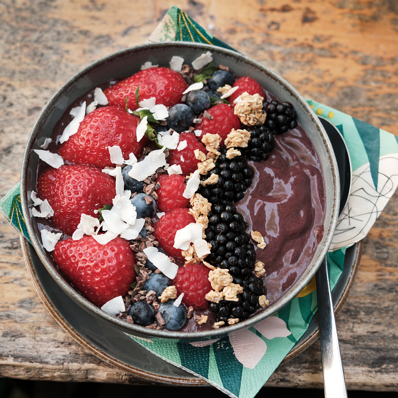 Bowl de Açaí con Yogurt Griego