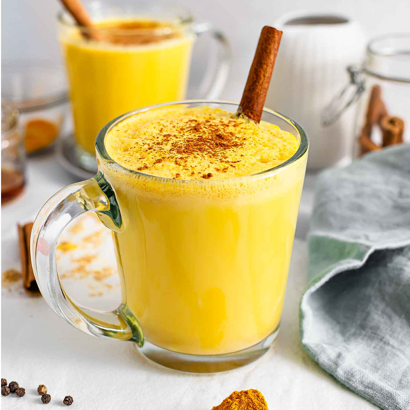 Golden Milk o curcuma latte: una bebida antiinflamatoria